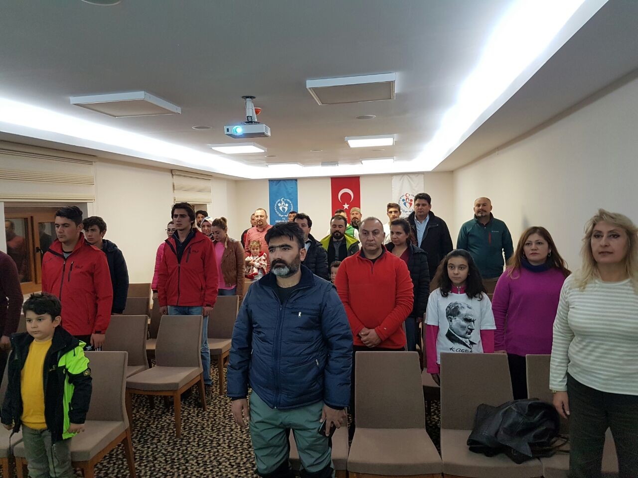 Dağcılardan Atatürk’ü anma yürüyüşü