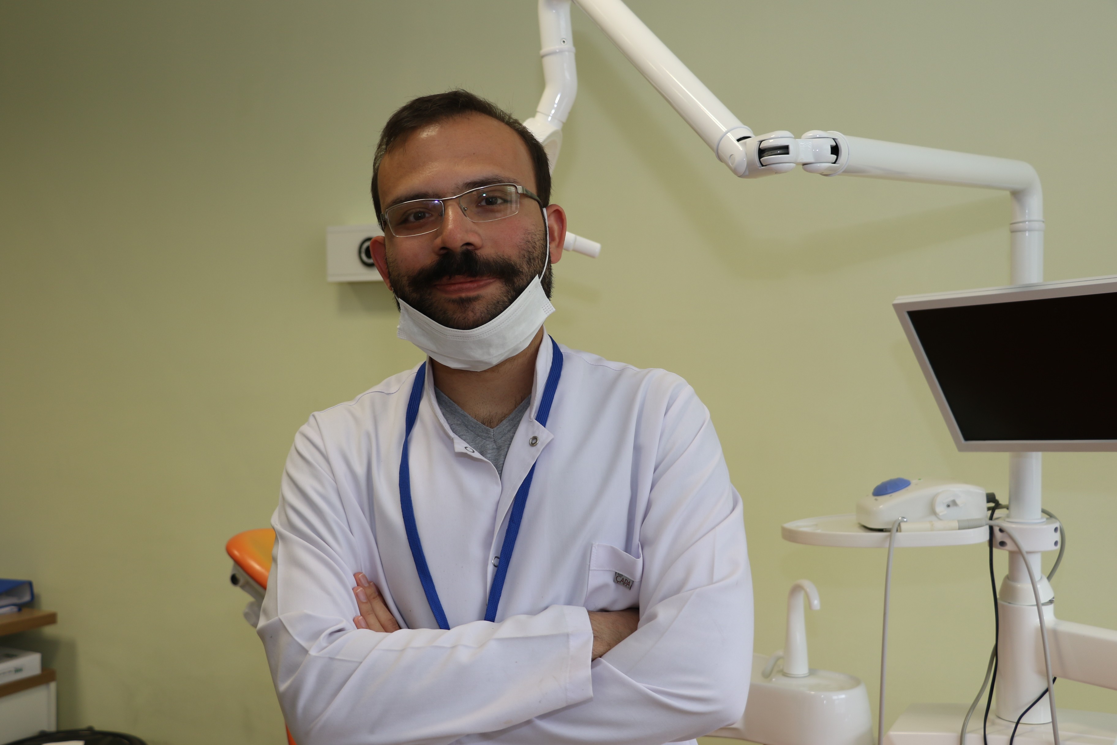 Periodontoloji Uzmanı Dr. Dt. Ali Burak Ayrancı, “Sahurdan sonra mutlaka dişlerinizi fırçalayın”