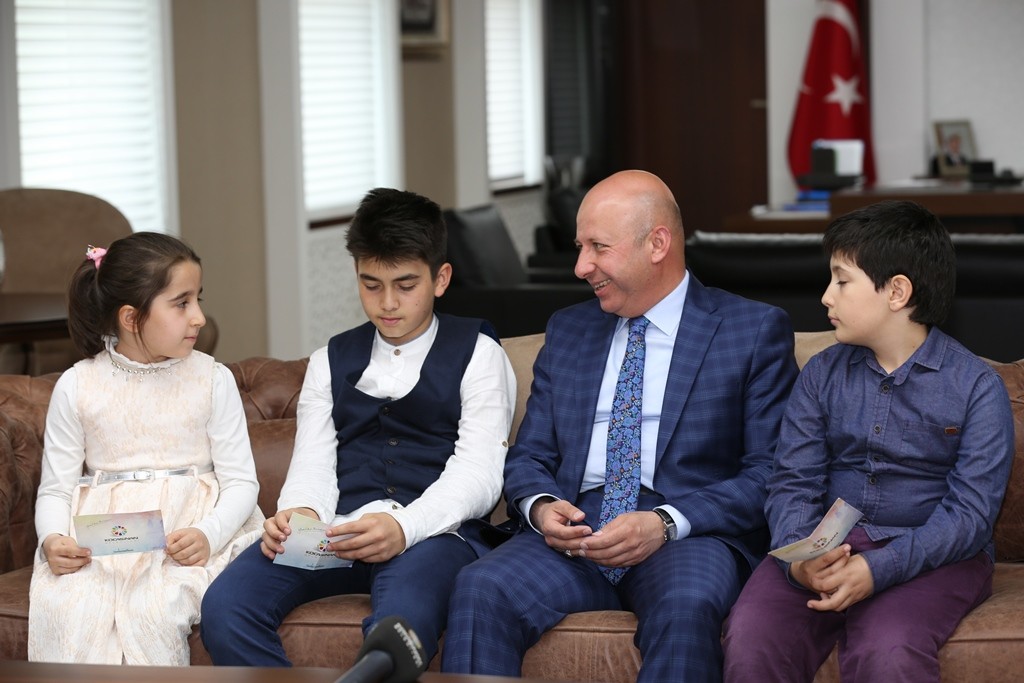 Kocasinan Akademi’nin küçükleri Kayseri protokolü ile röportaj yaptı