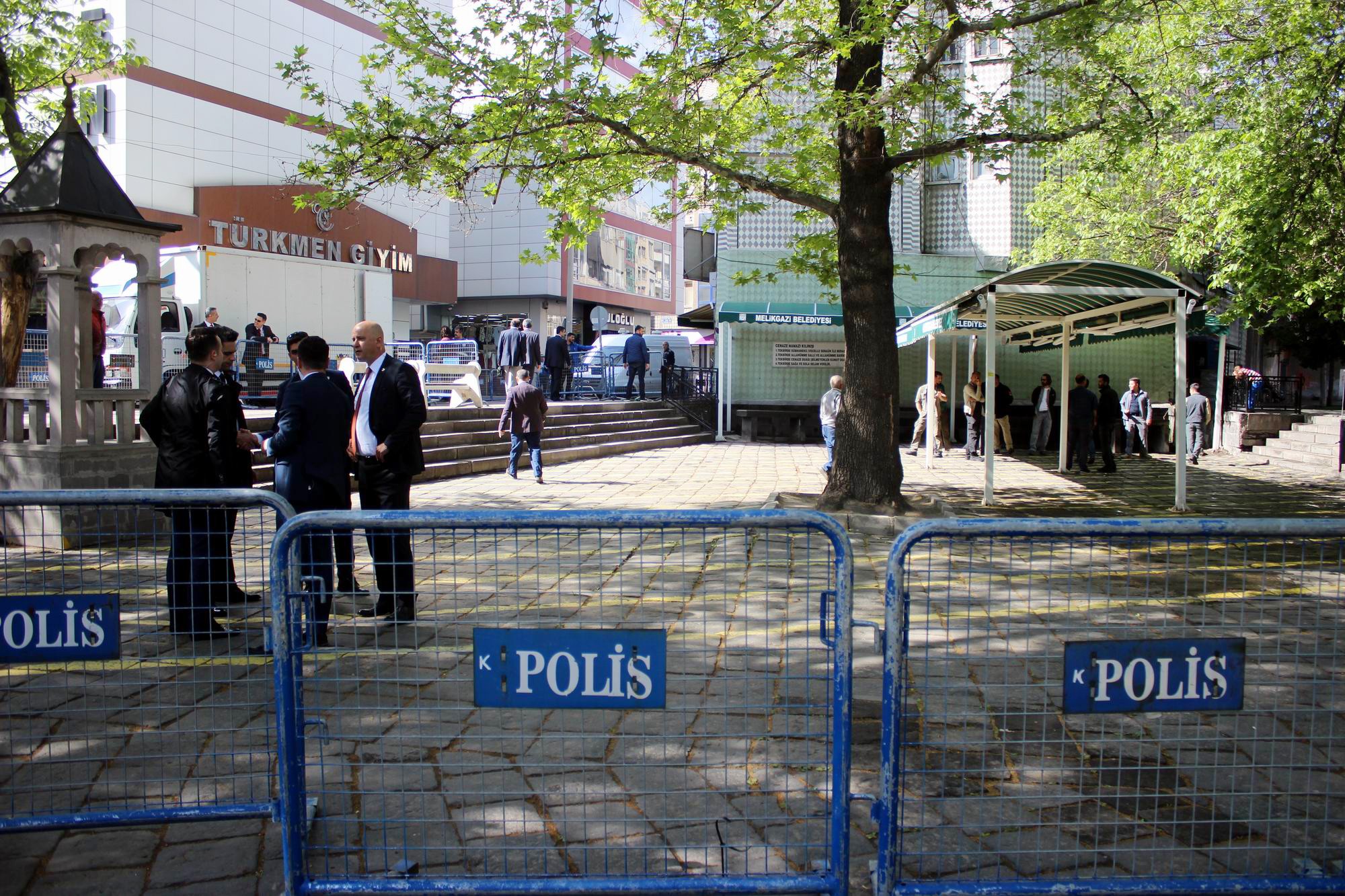 Abdullah Gül’ün babasının cenazesi için yoğun güvenlik önlemi