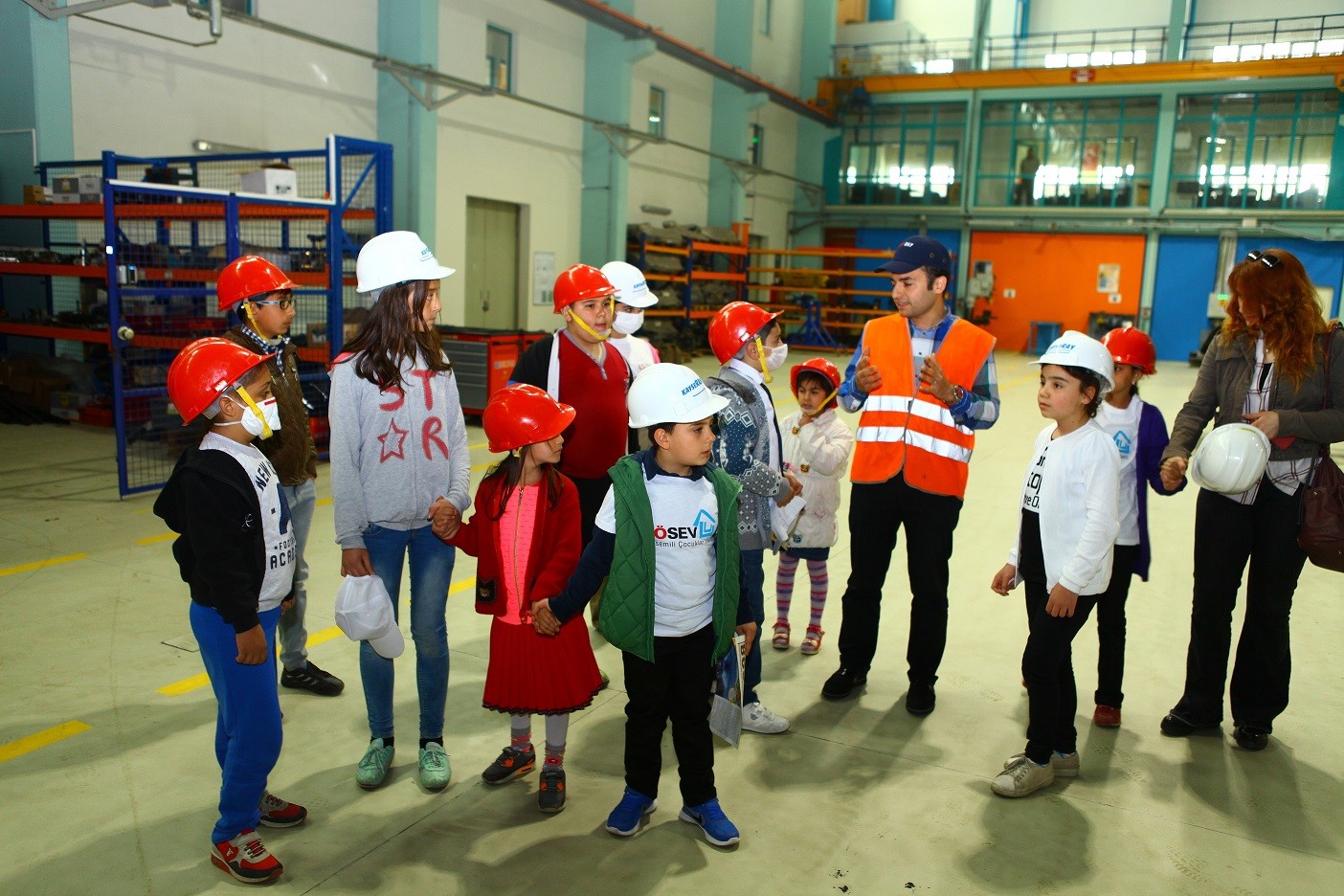 Lösemili çocukların ulaşım ziyareti