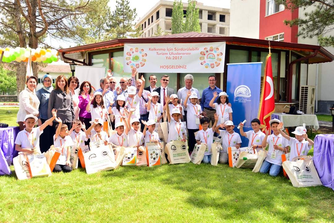 2017 Yılı Lider Çocuk Tarım Kampı Yapıldı