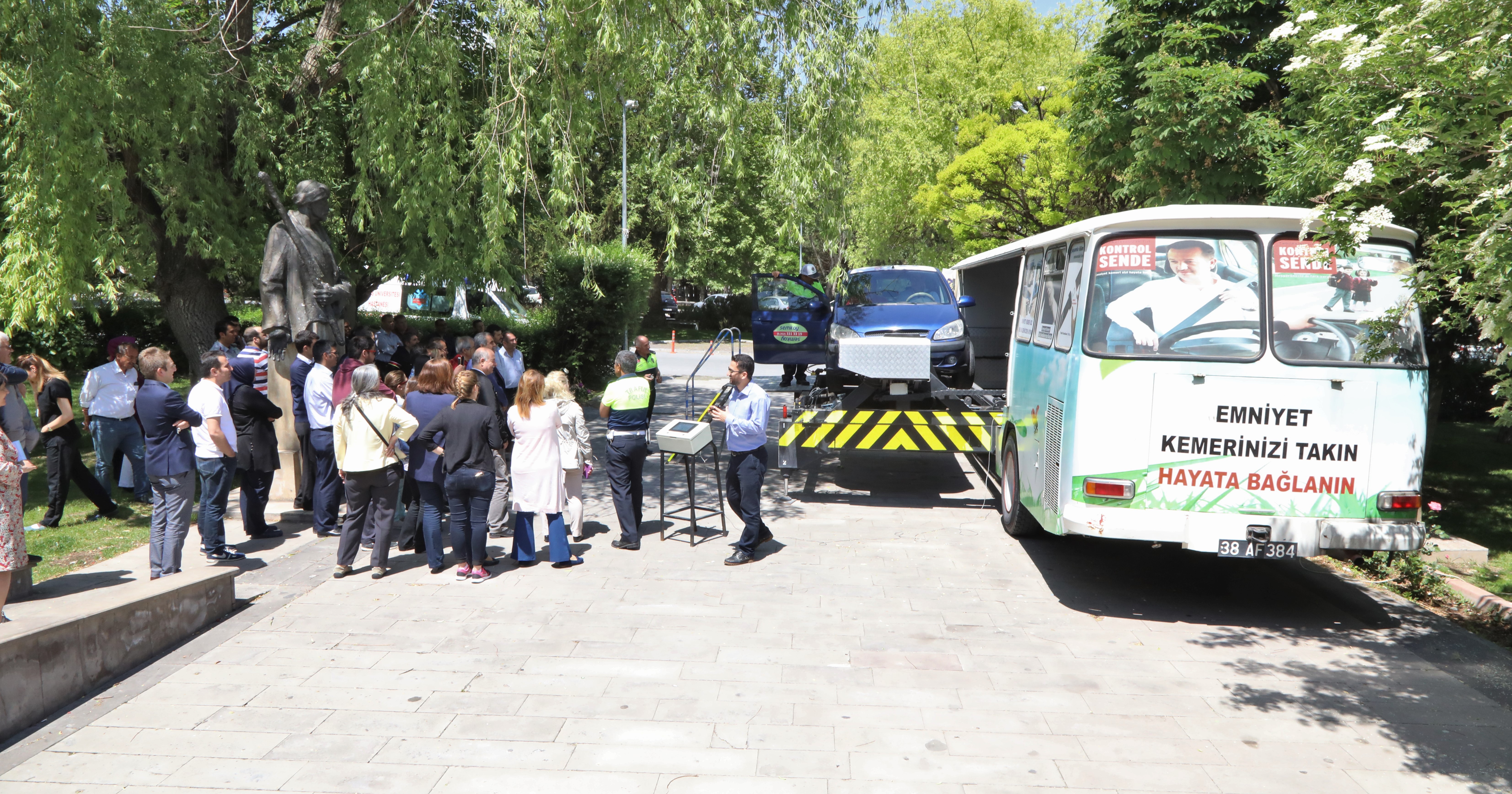 ERÜ personeline “Emniyet Kemeri Simülasyon Eğitimi” Verildi