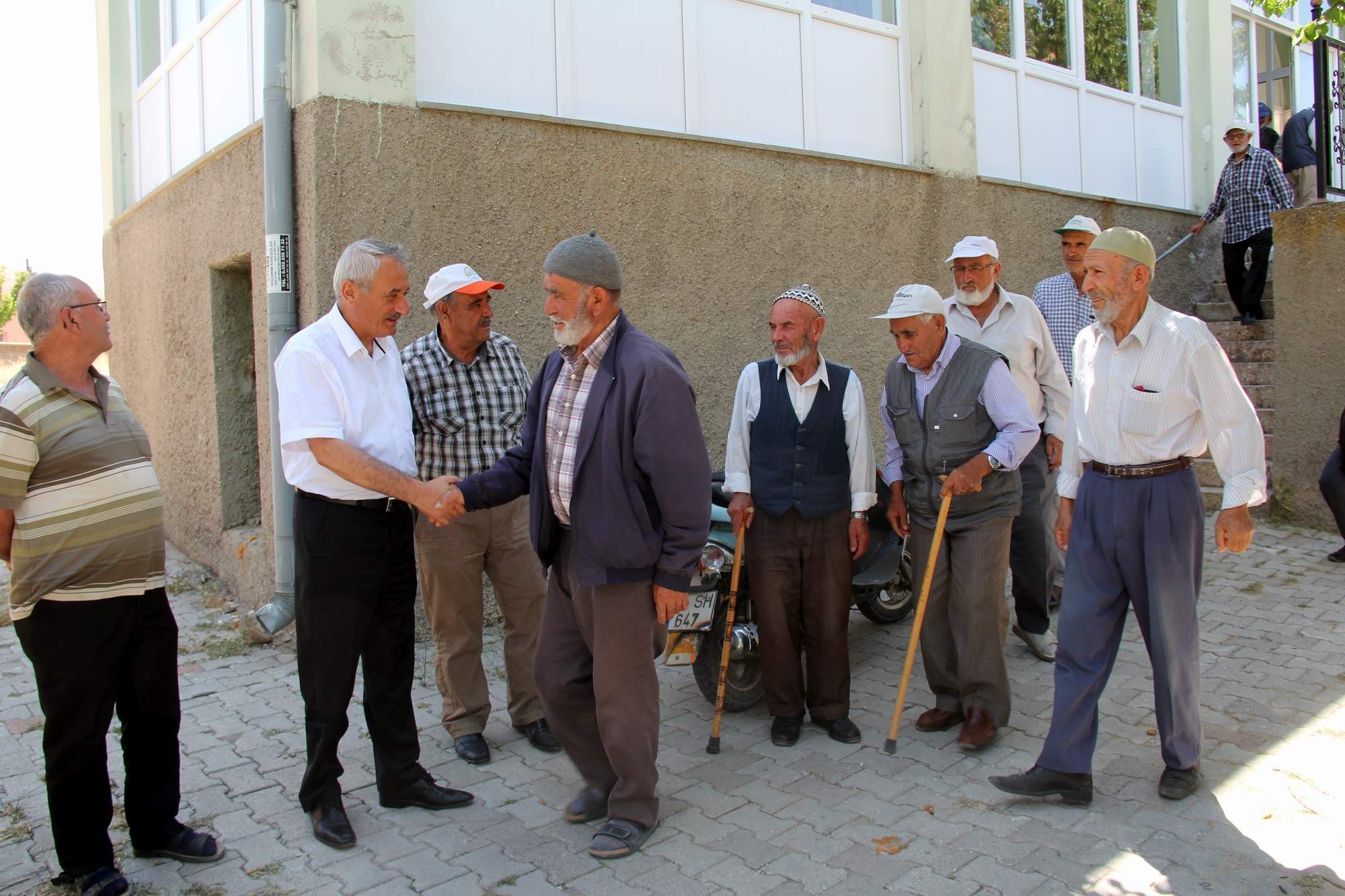 İncesu Belediye Başkanı Zekeriya Karayol vatandaşlarla bir araya geldi