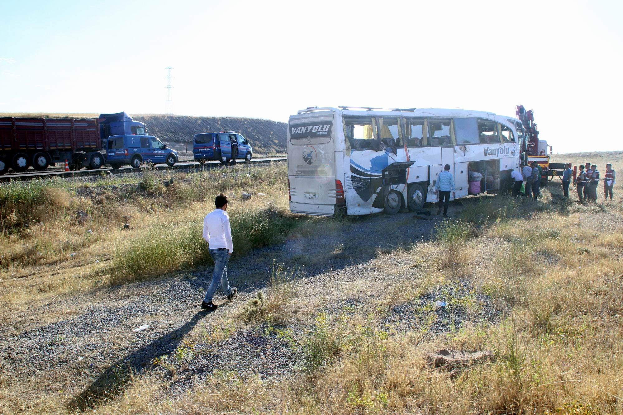 Kayseri’de yolcu otobüsü devrildi: 26 yaralı
