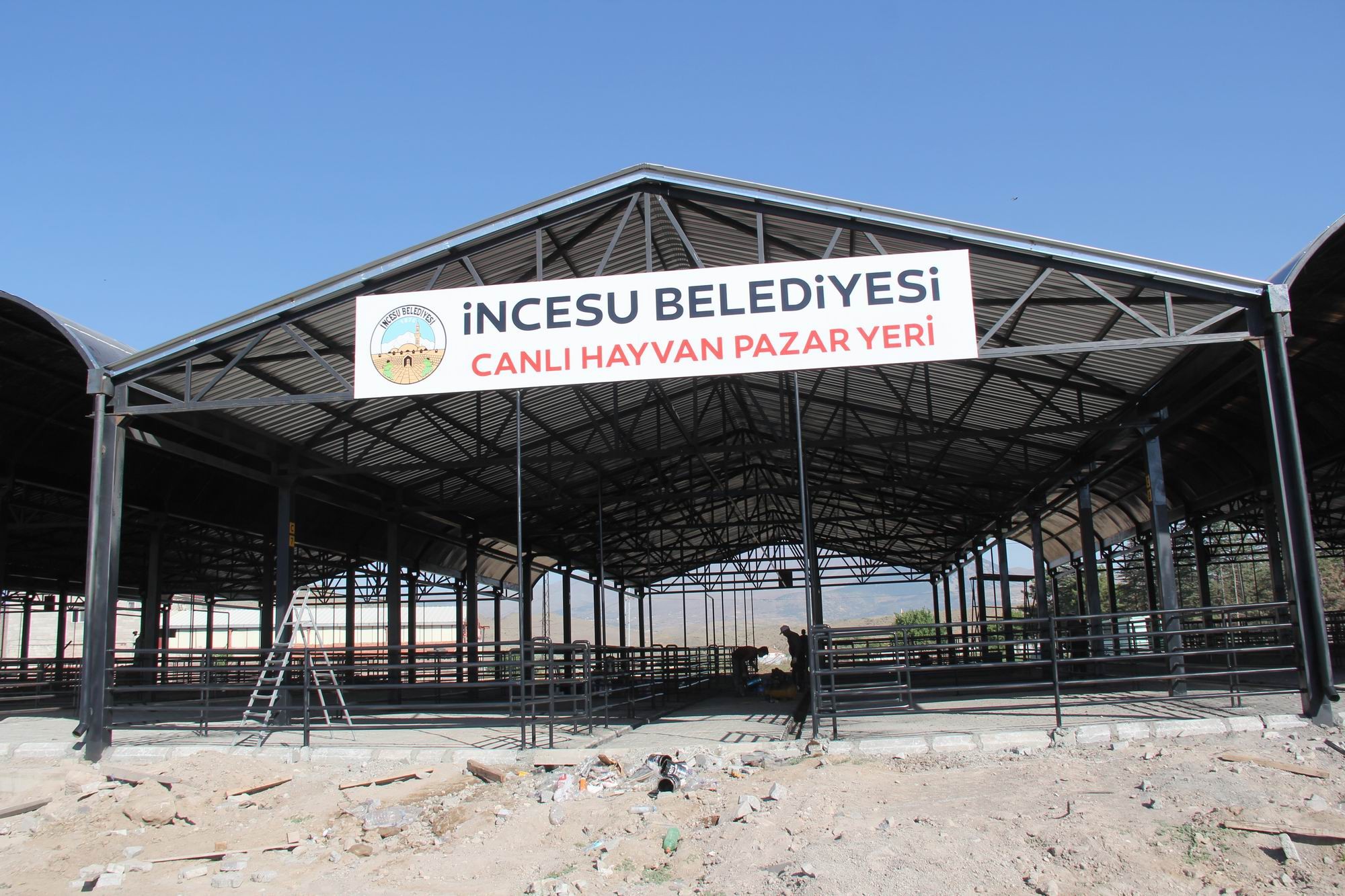 İncesu’da kurban pazarı inşaatında sona gelindi