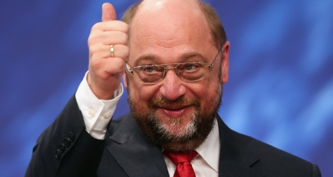 Martin Schulz’tan Türkiye’ye küstah tehdit