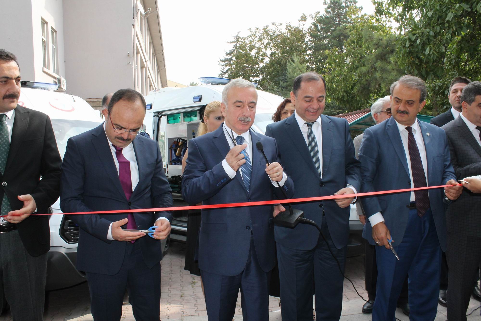 Kayseri’de 5 yeni ambulans hizmet verecek