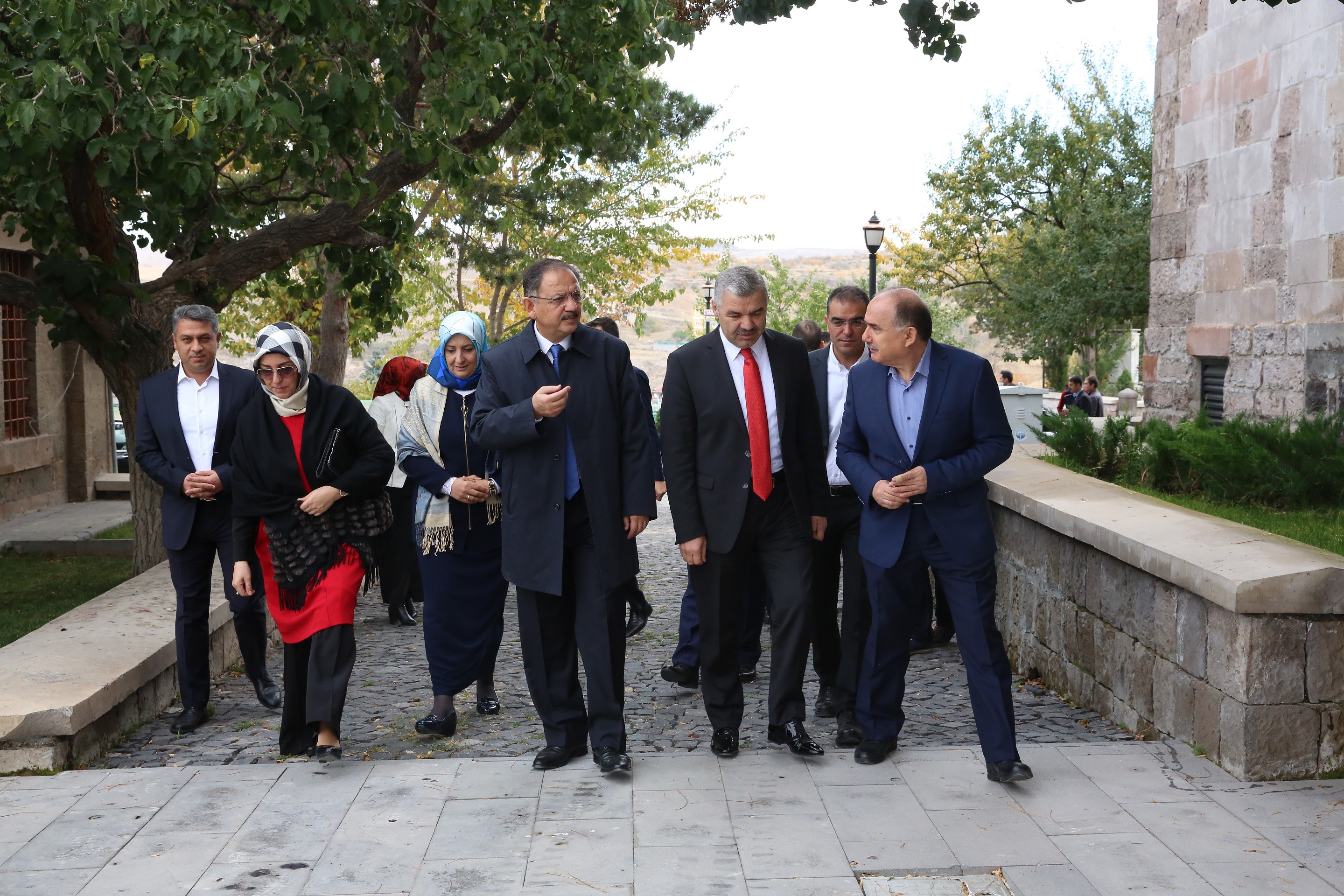 Başkan Çelik Talas Gençlik Merkezini ziyaret etti