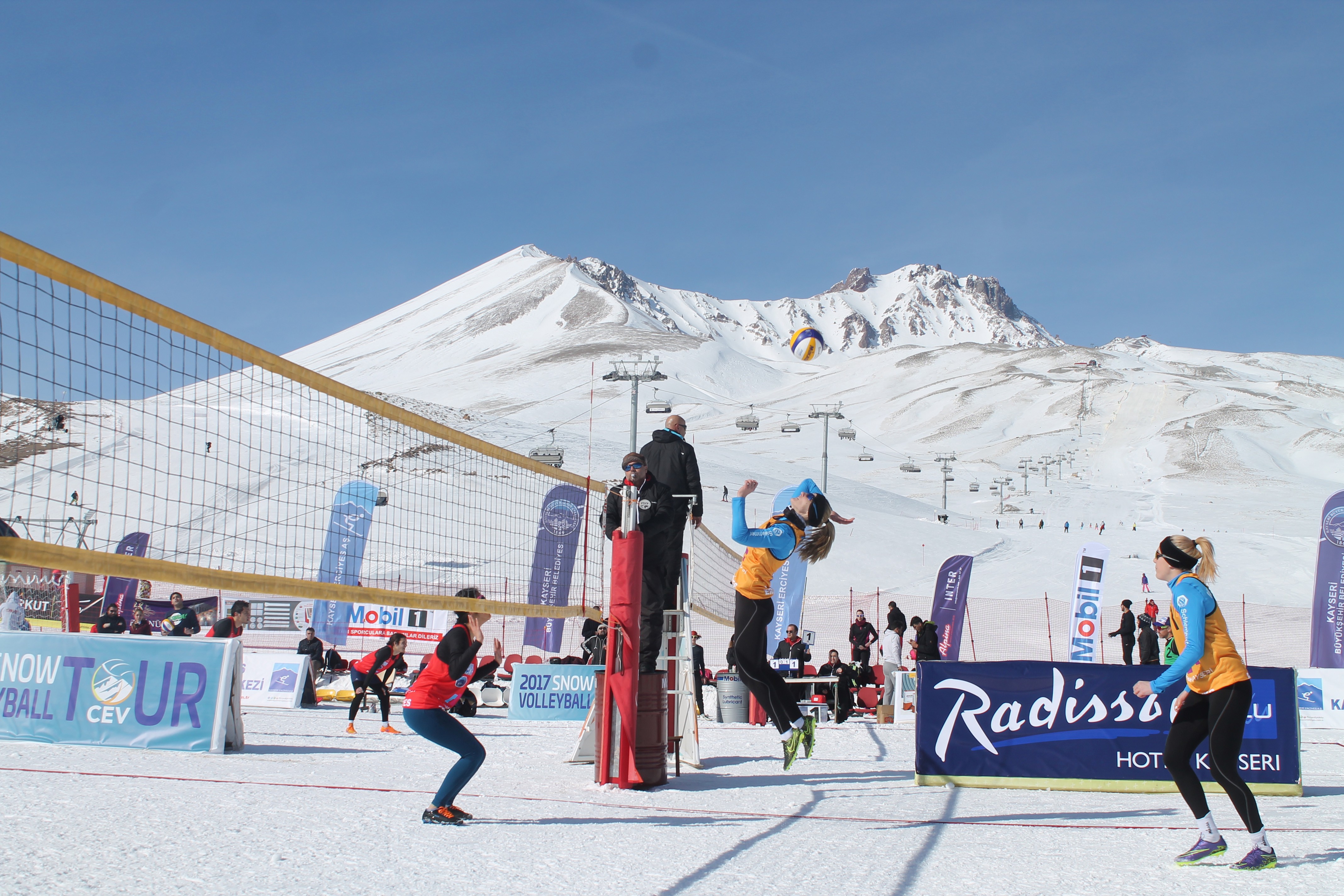 Avrupa Kar Voleybolu Kupası Erciyes’te ikinci kez yapılacak