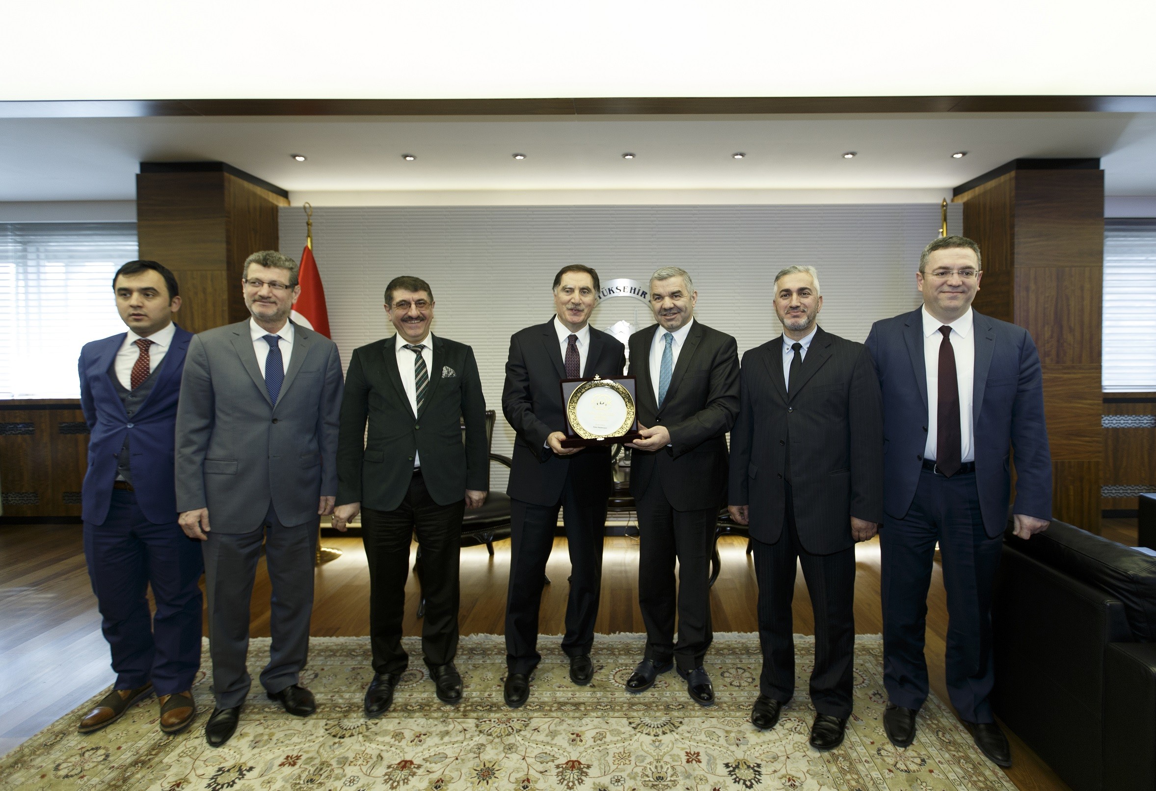 Kamu Başdenetçisi Şeref Malkoç, Başkan Mustafa Çelik’i ziyaret etti