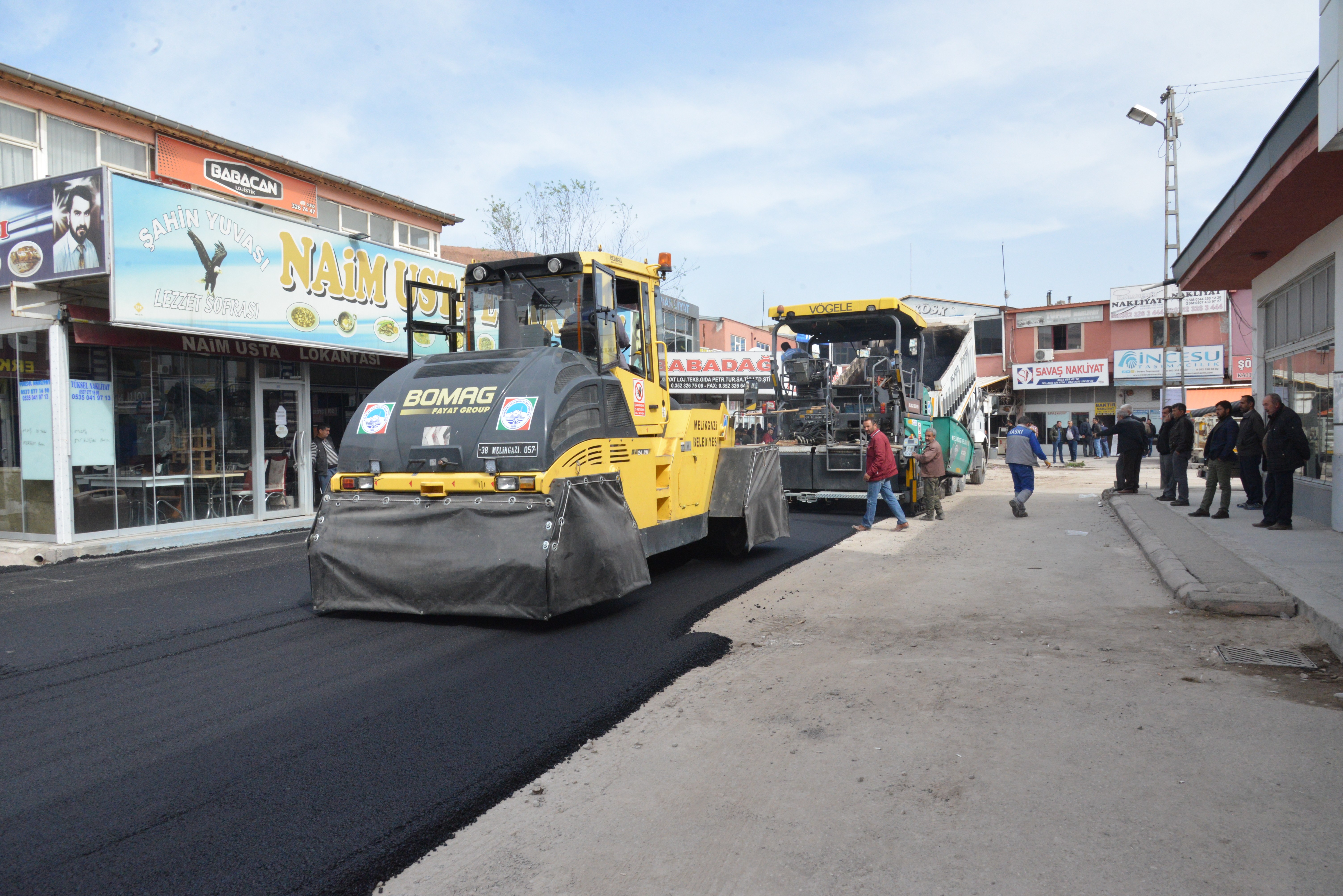 Nakliyeciler Sitesinde yol düzenleme ve asfalt çalışmaları başladı