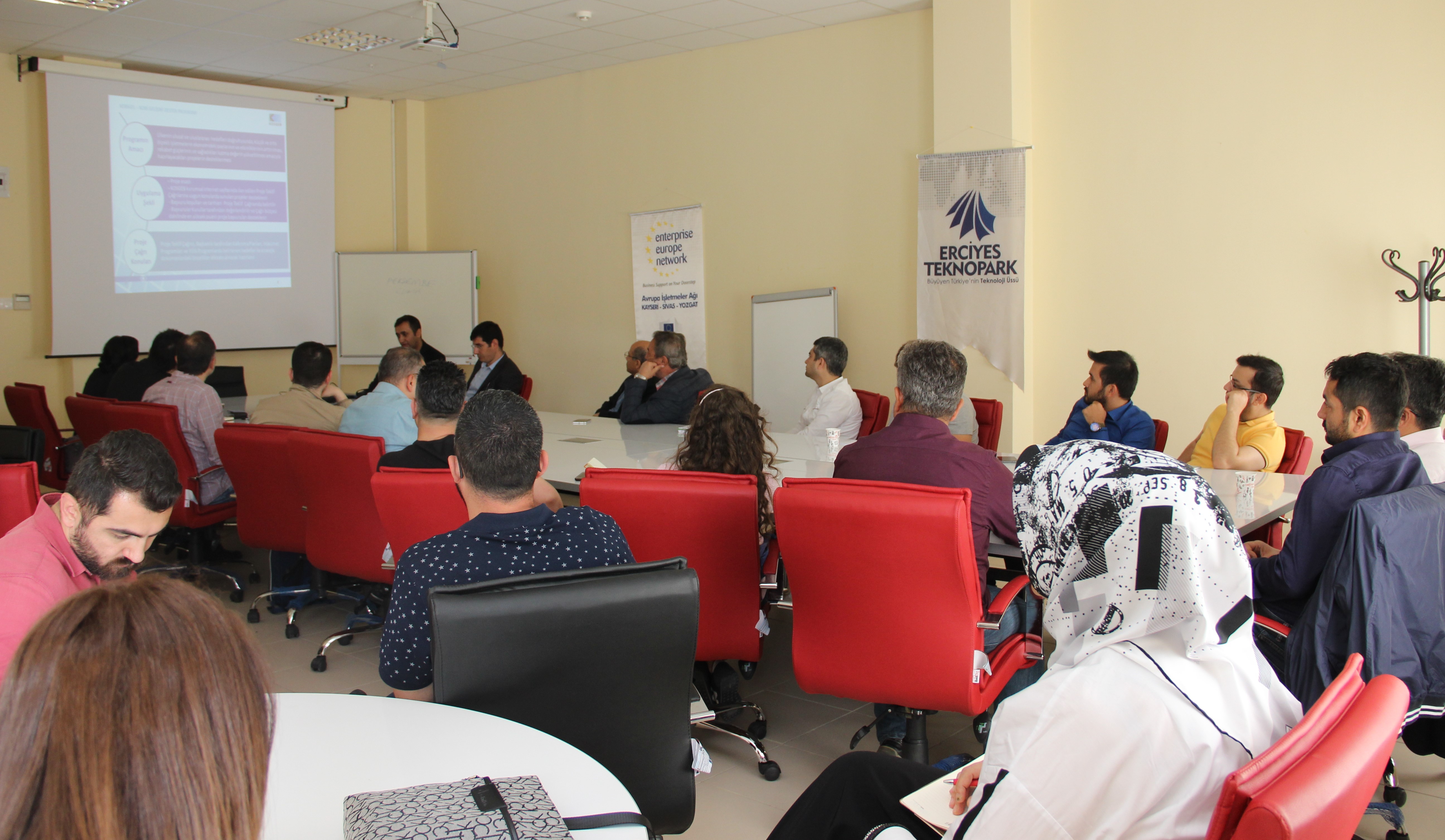 Erciyes Teknopark’ta girişimciler için seminer düzenlendi