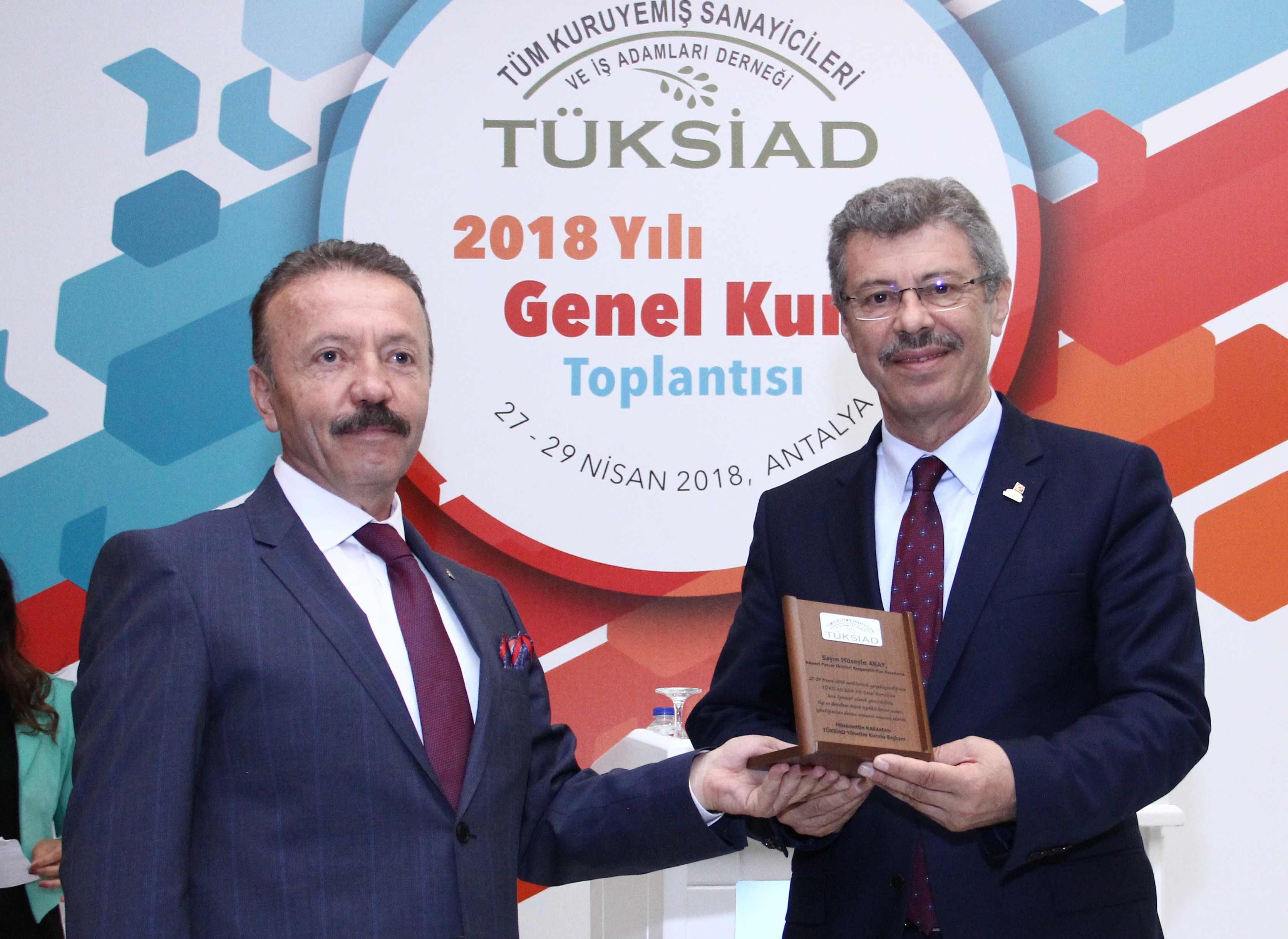 Başkan Akay, TUKSİAD Genel Kurulunda Kayseri Şeker’in başarısını anlattı