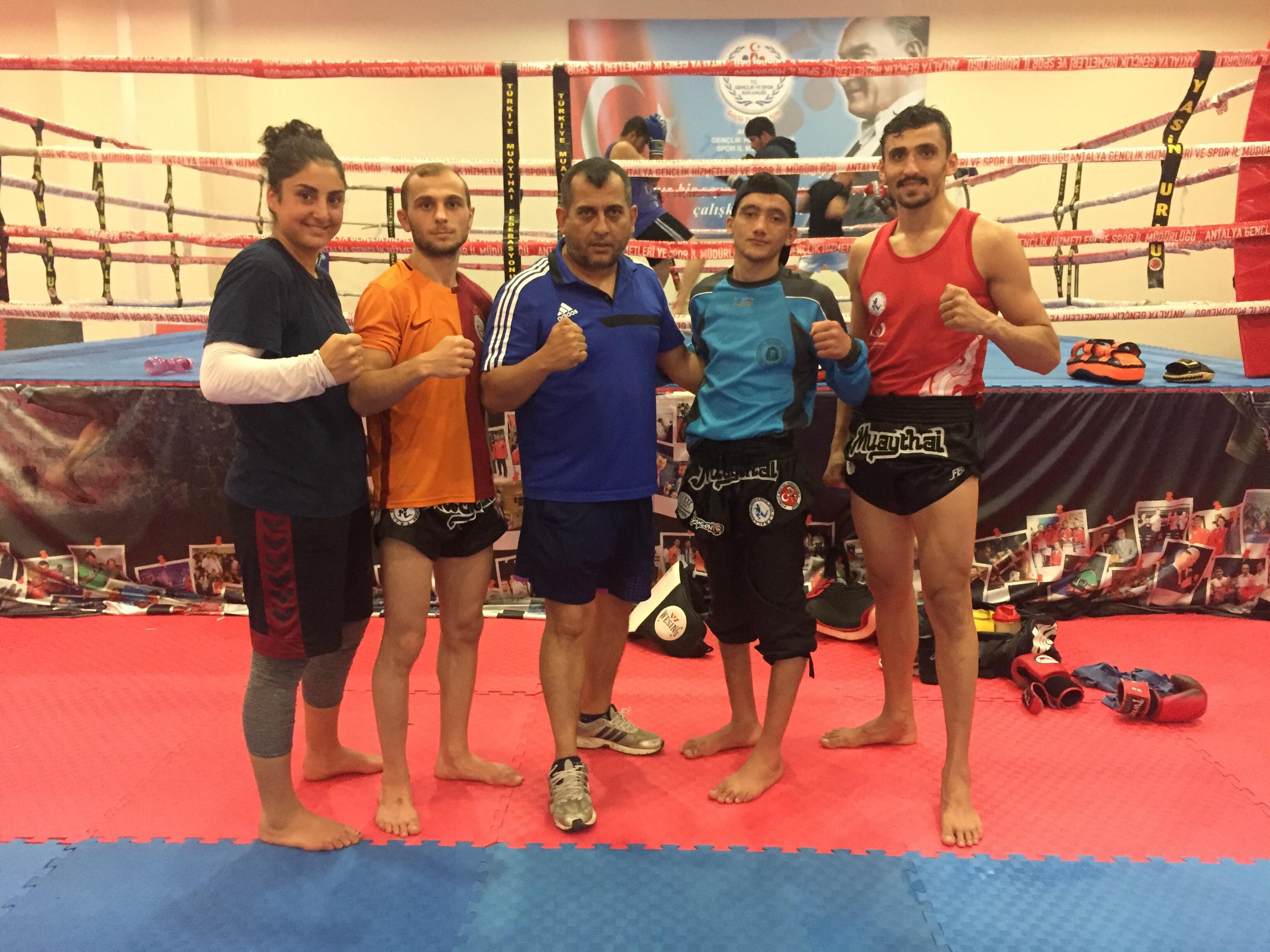 Kayserili 4 sporcu Muay Thai Dünya Şampiyonası’nda Türkiye’yi temsil edecek