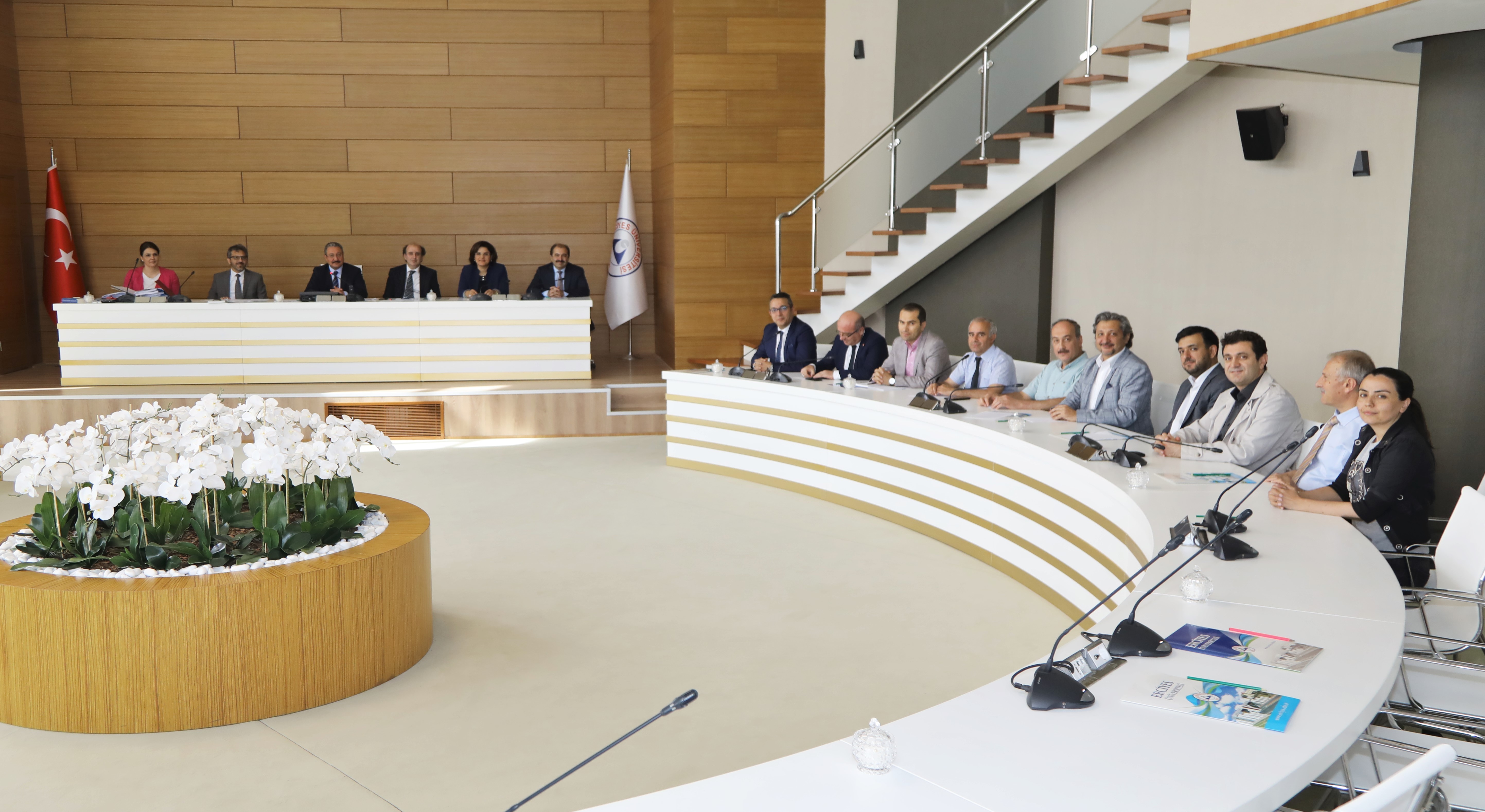 Kayseri Üniversitesi İlk Senato Toplantısını Yaptı