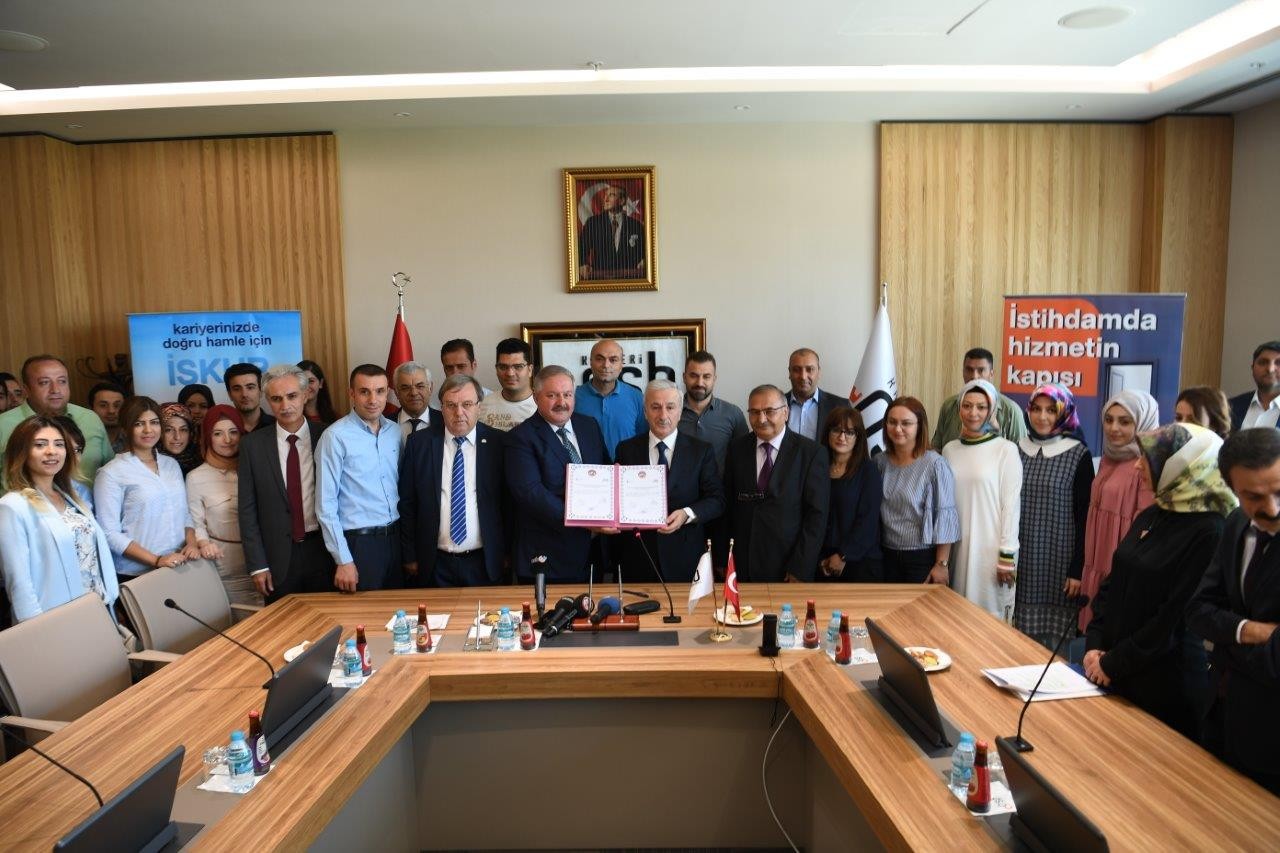 Kayseri OSB ile İŞKUR arasında ‘İşbaşı Eğitim Programı İşbirliği Protokolü’ imzalandı