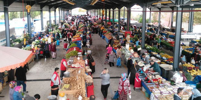 Büyükşehir’den Sarız’a kapalı semt pazarı