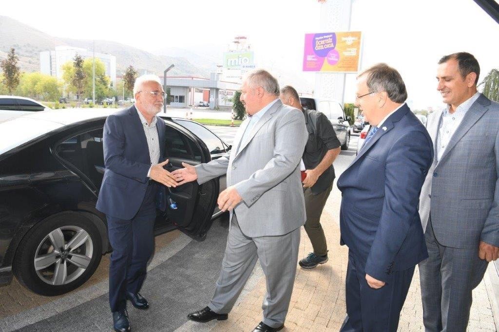 AK Parti Milletvekilleri Kayseri OSB’yi ziyaret etti