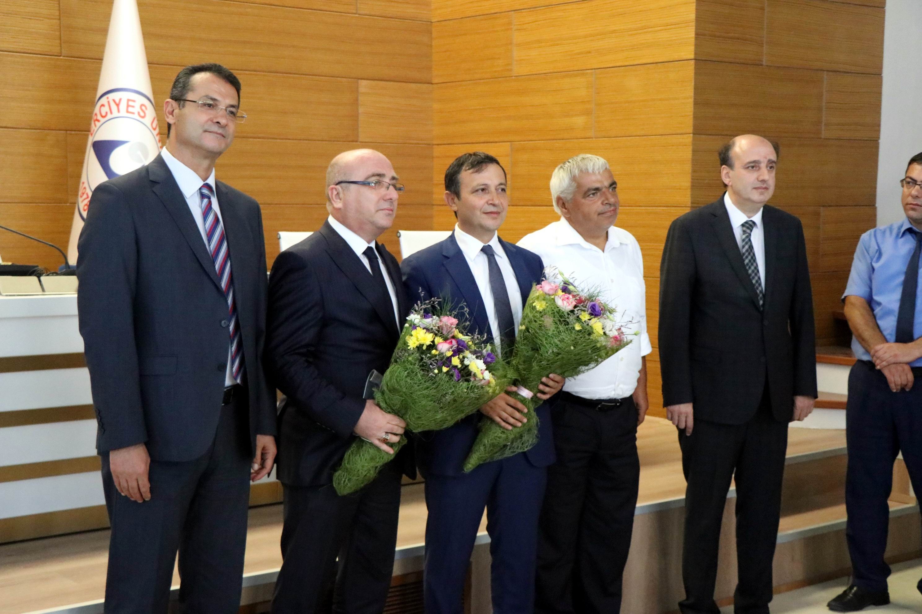 ERÜ ve Kayseri Üniversitesi rektörleri görevlerini teslim aldı