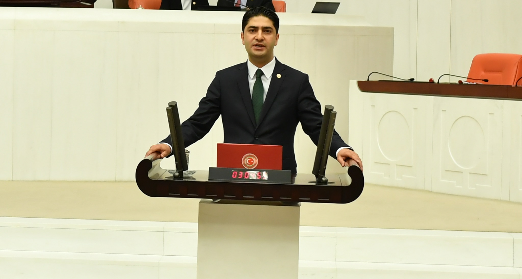 MHP’li Özdemir, Bahçelik Barajı ve Sulama Projelerini Meclis gündemine taşıdı