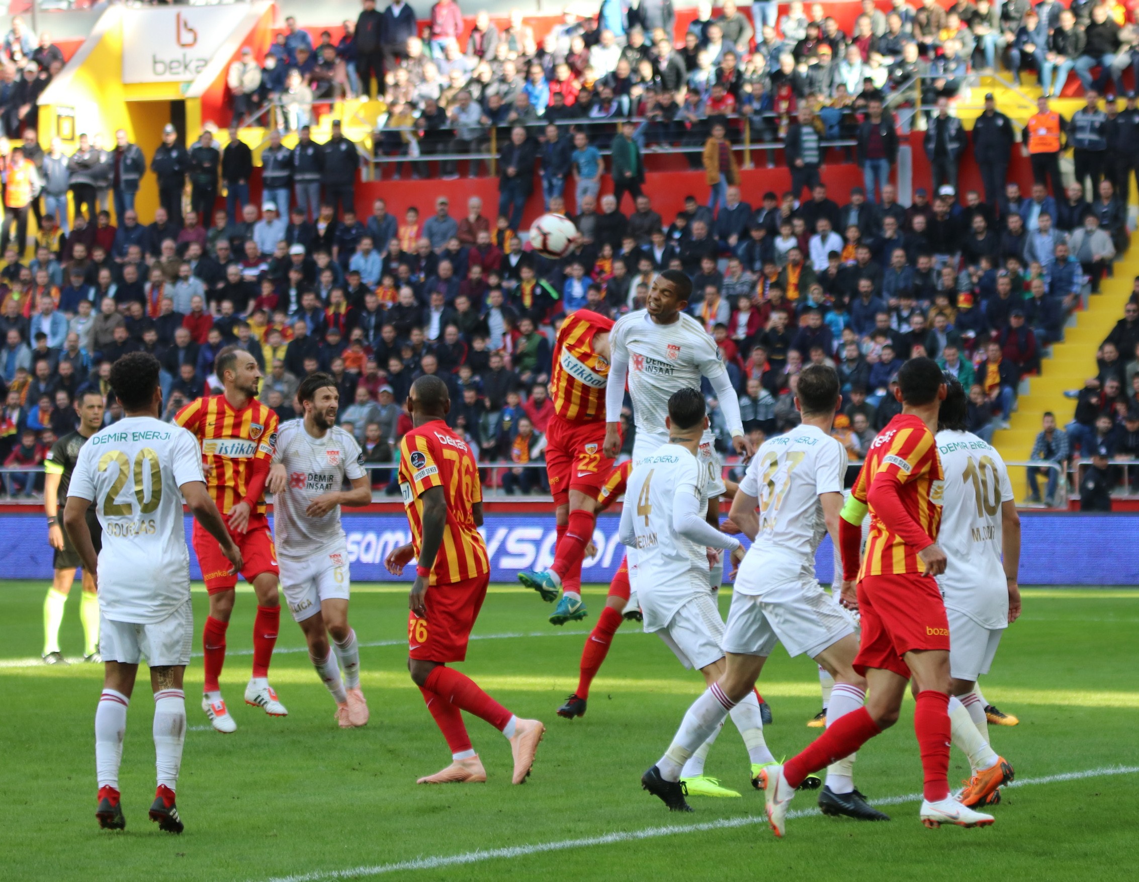 Spor Toto Süper Lig: Kayserispor: 0 – DG Sivasspor: 0 (İlk yarı)