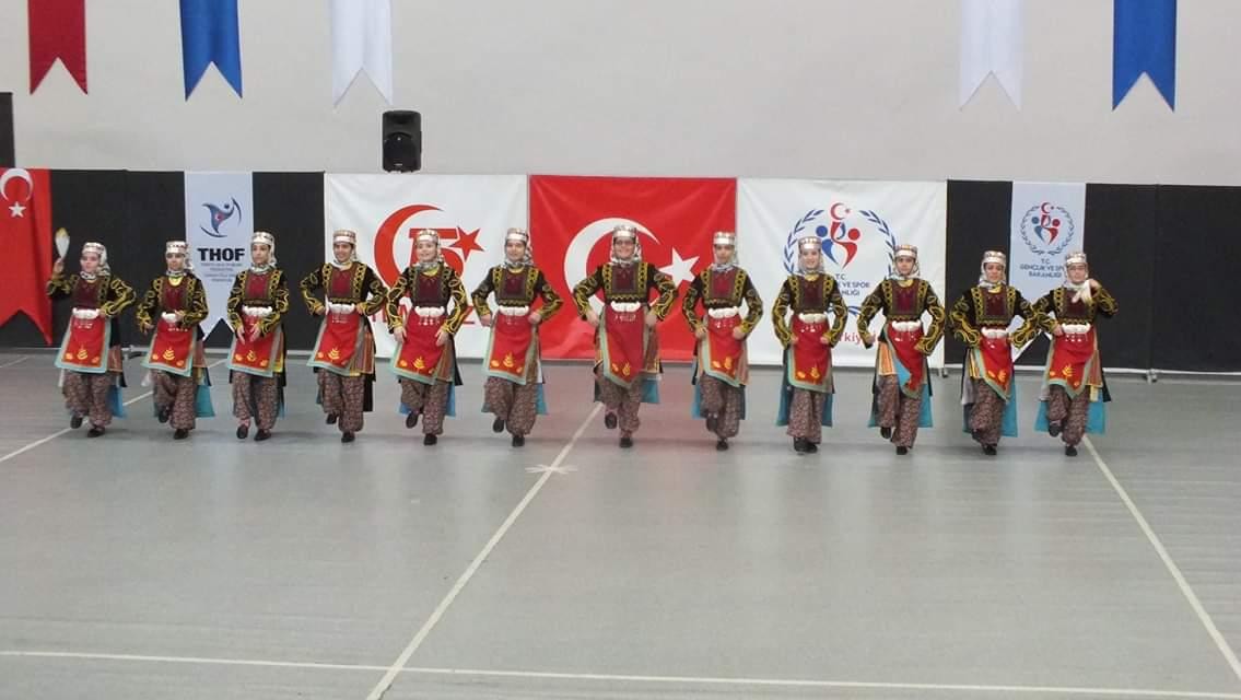 Halk Oyunlar Yıldızlar-Gençler yarışması Kayseri’de