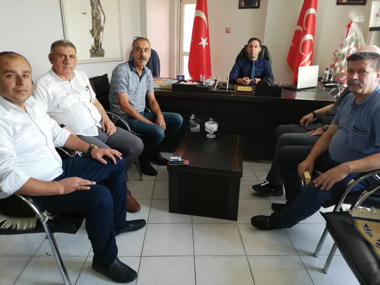 Türkiye Kamu Sen ve Türk Büro Sen’den MHP’ye ziyaret