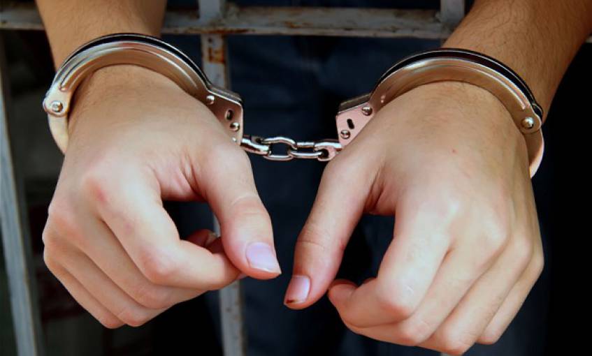Uyuşturucu taciri 44 kişi tutuklandı