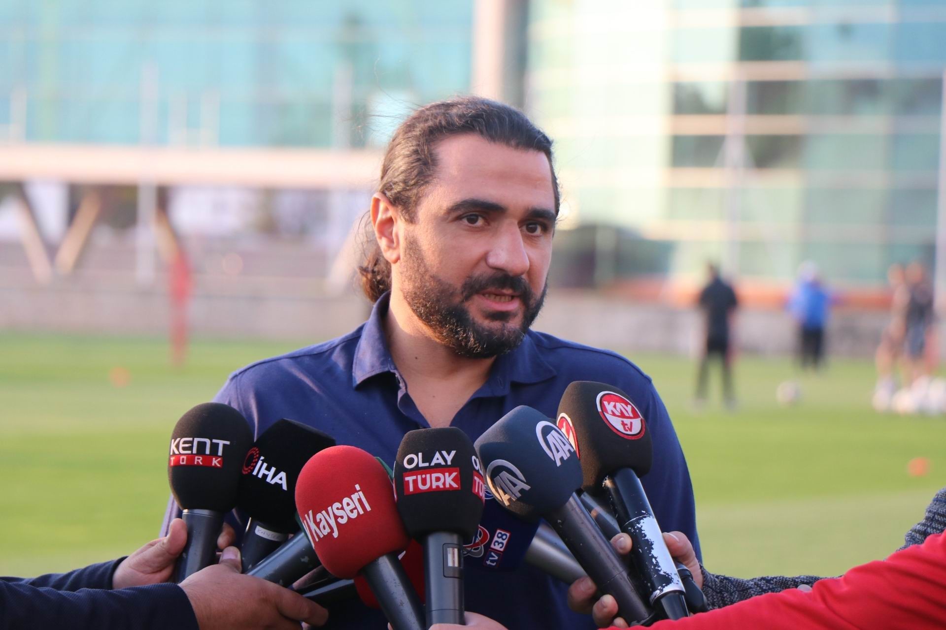 Kayserispor Sportif Direktörü Bölükbaşı: “Ligin oynanması büyük tehlike”