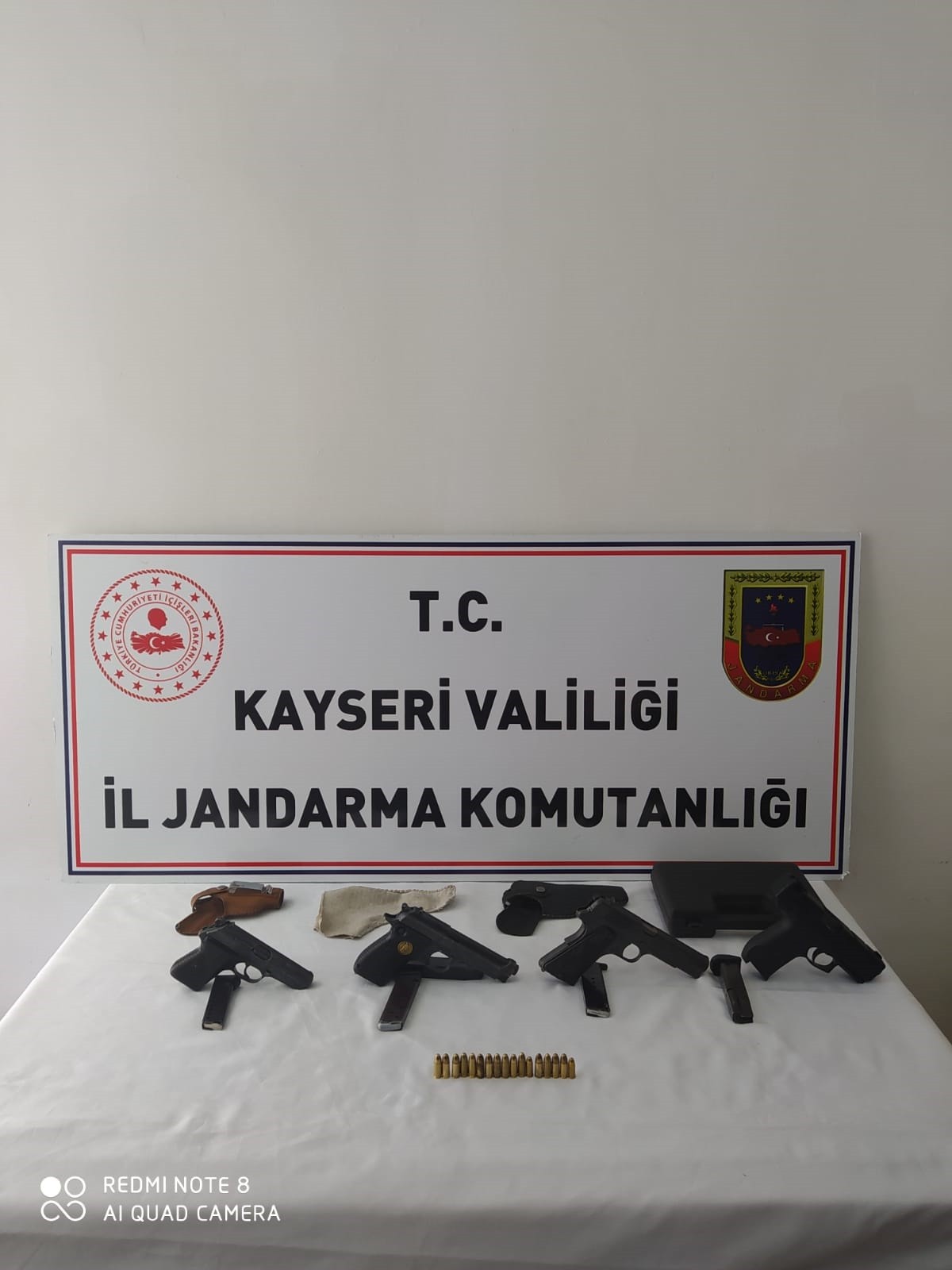 Kayseri’de ruhsatsız tabanca operasyonu: 2 gözaltı
