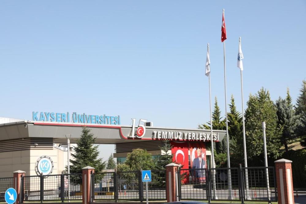 Kayseri Üniversitesi Kütüphanesine Mehmet Akif Ersoy’un İsmi Verildi