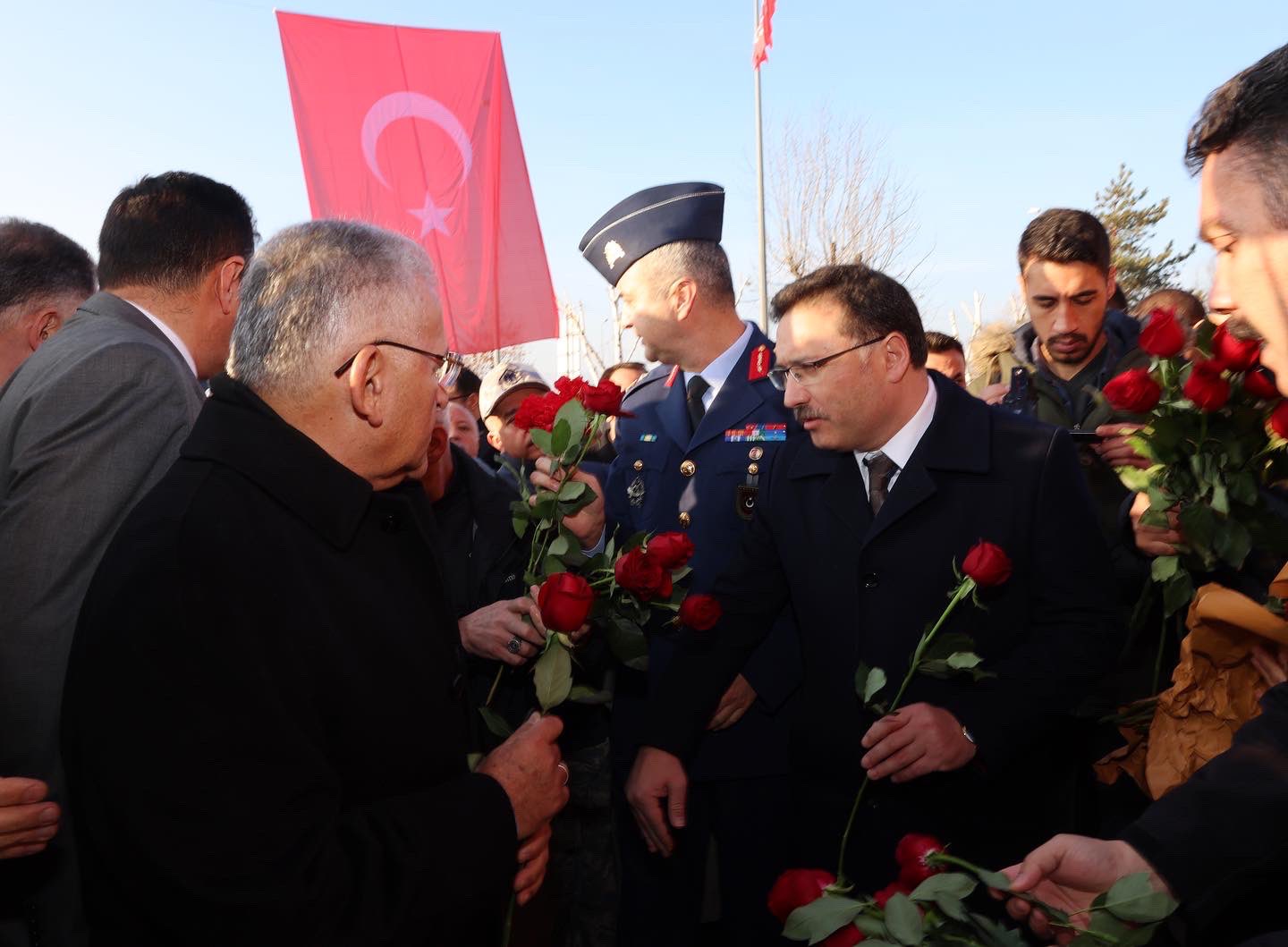 17 ARALIK ŞEHİTLERİ DUALARLA ANILDI